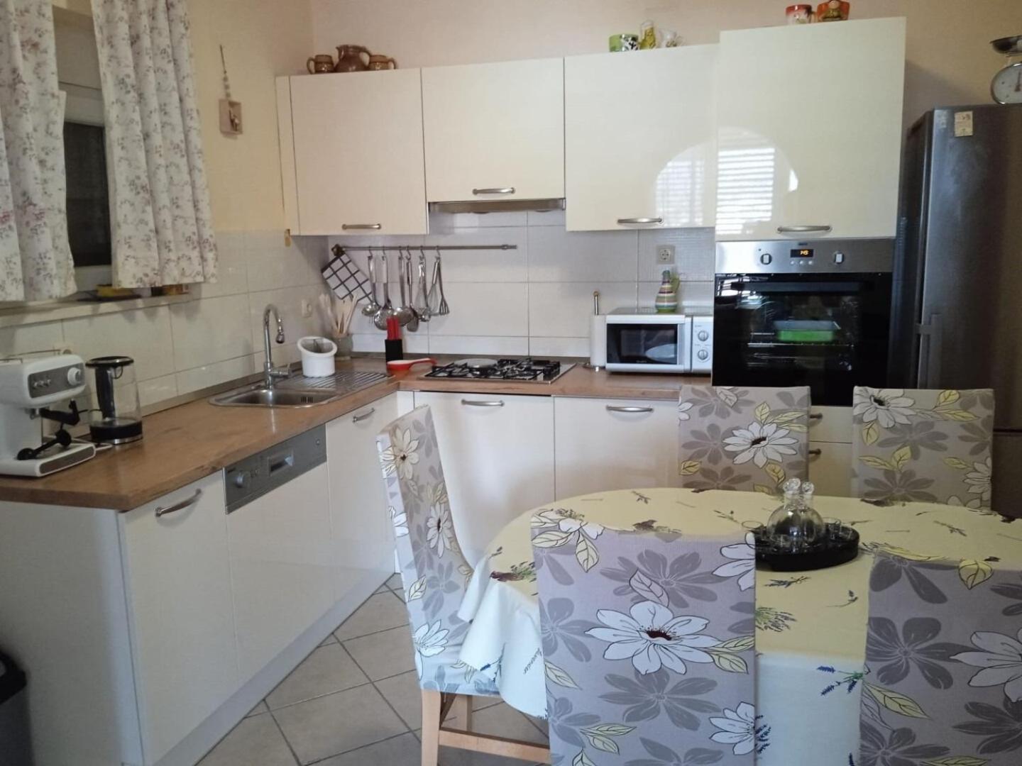 Apartment Josip Vinišće Eksteriør bilde